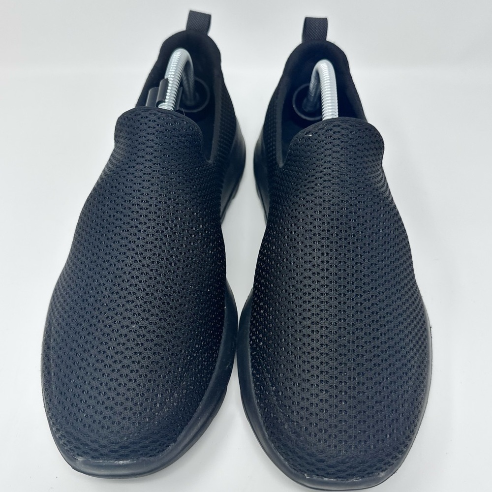Skechers Men's Black Slip-On Shoes sz. 9 - Picture 9 of 9